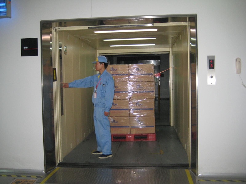 Thang máy tải hàng TP-Cargo